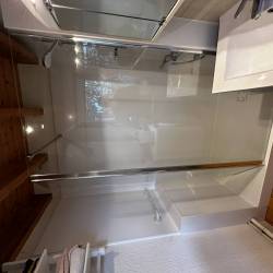 douche sécurisée 29 Finistère après