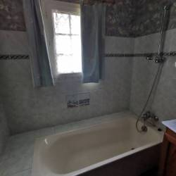 salle de bain PMR 56 Morbihan Plouhinec avant